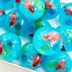 Handmade stressed-ball half slushy half coconut oil with fish anti-stressed squishy toy