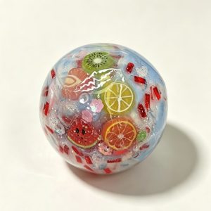 Handmade crunchy ball with fruits inside crispy sound soft squeeze anti-stress squishy toy